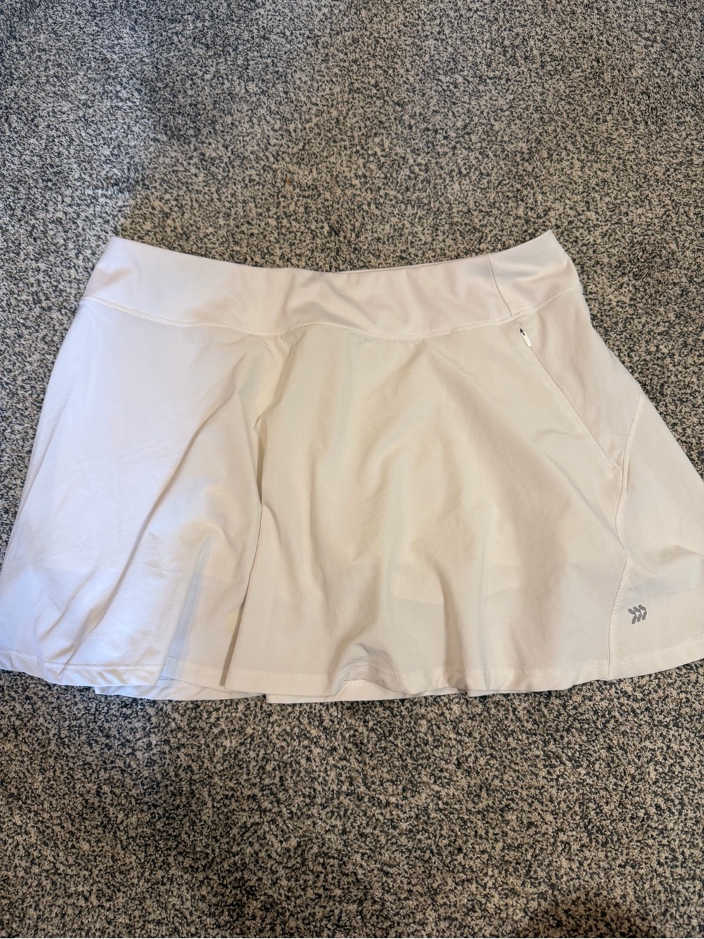 all in motion White Circle Skater Athletic Skirt